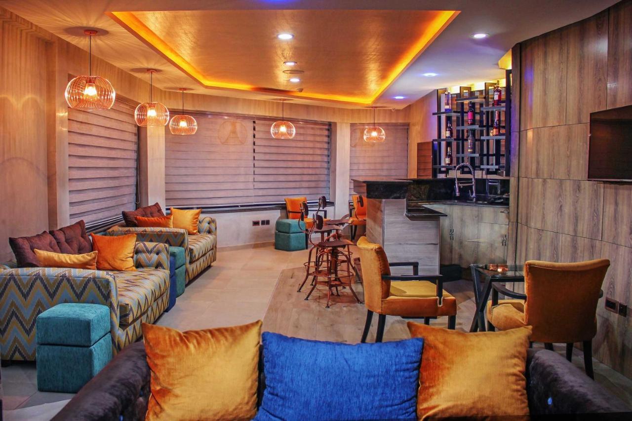 Joshesther Olive Hotel Ikeja Dış mekan fotoğraf
