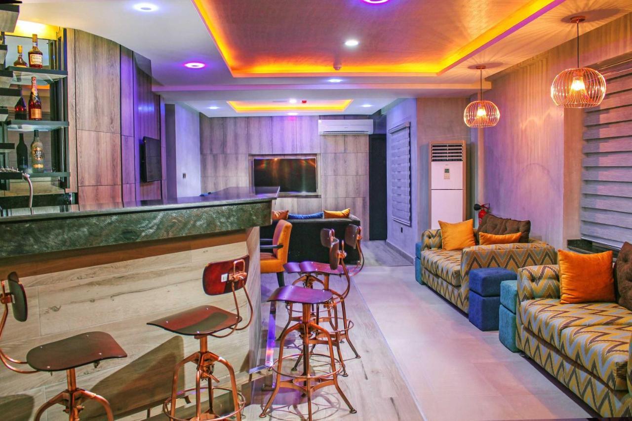 Joshesther Olive Hotel Ikeja Dış mekan fotoğraf